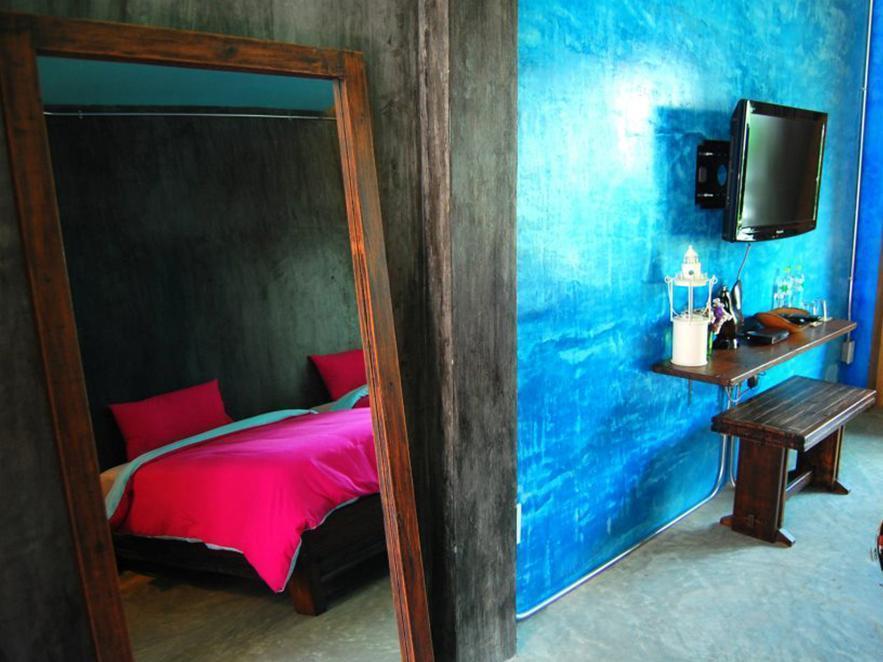 Qi 68 Hotel Chiang Mai Luaran gambar